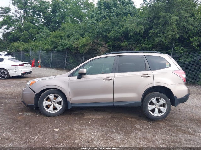 Subaru Forester 2.5i Premium 2016 JF2SJAFC3GH520705 Image 14