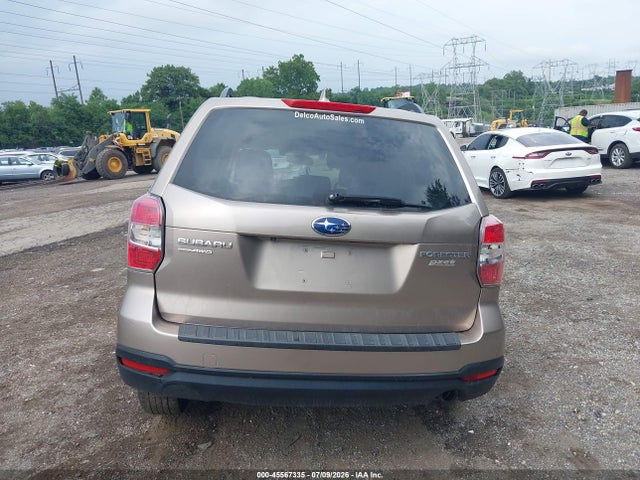 Subaru Forester 2.5i Premium 2016 JF2SJAFC3GH520705 Image 16