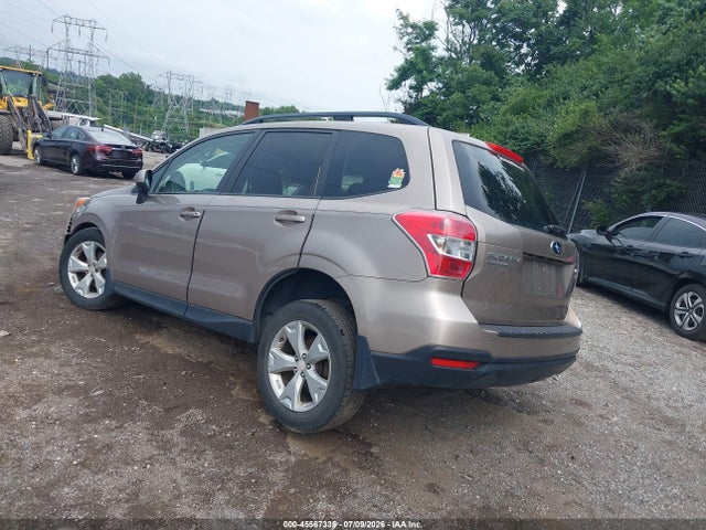 Subaru Forester 2.5i Premium 2016 JF2SJAFC3GH520705 Image 3