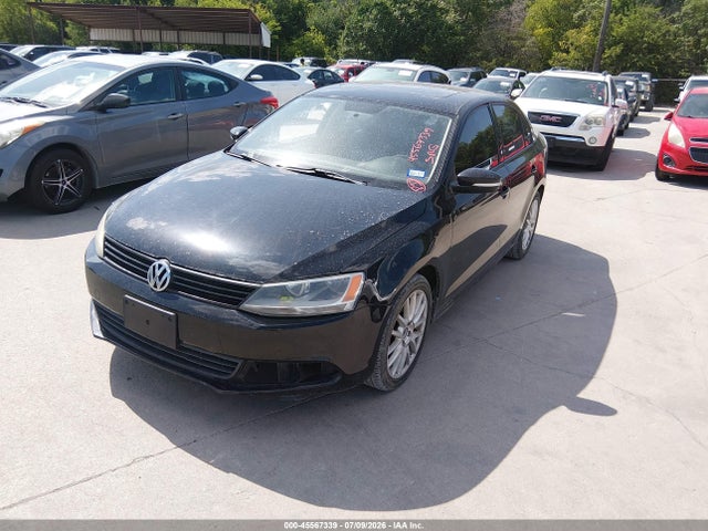 45567339 :رقم المزاد ، 3VWDX7AJ6BM083749 vin ، 2011 Volkswagen Jetta 2.5l Se مزاد بيع