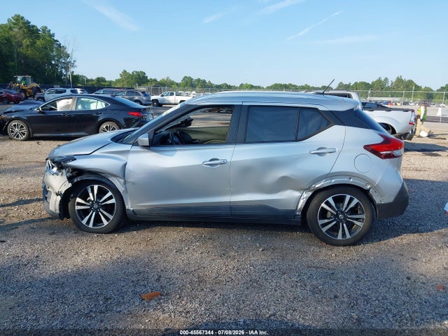 Продаж на аукціоні авто 2020 Nissan Kicks Sv Xtronic Cvt, vin: 3N1CP5CV6LL479130, номер лоту: 45567344