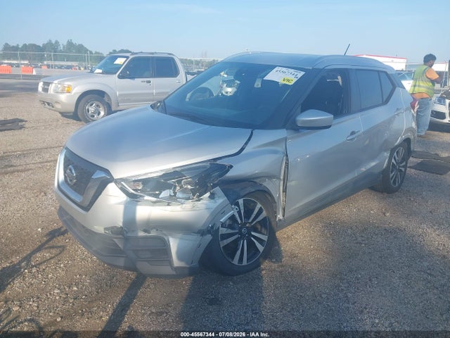 Продаж на аукціоні авто 2020 Nissan Kicks Sv Xtronic Cvt, vin: 3N1CP5CV6LL479130, номер лоту: 45567344