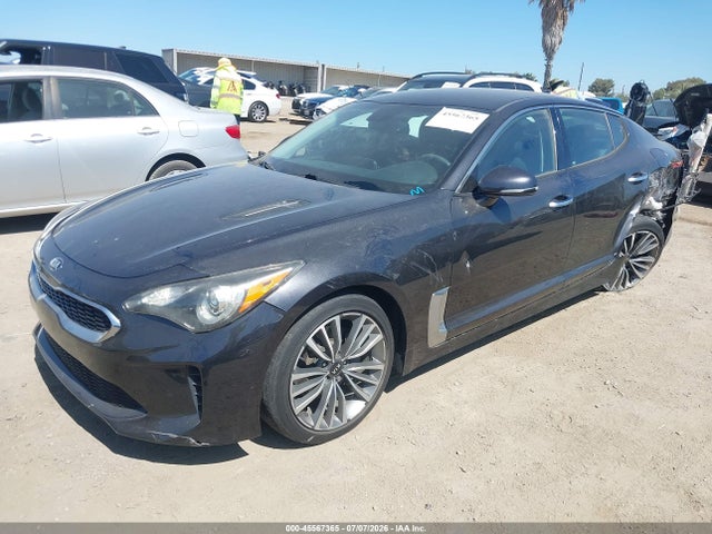 KIA Stinger 2019 KNAE15LA8K6047780 Image 2