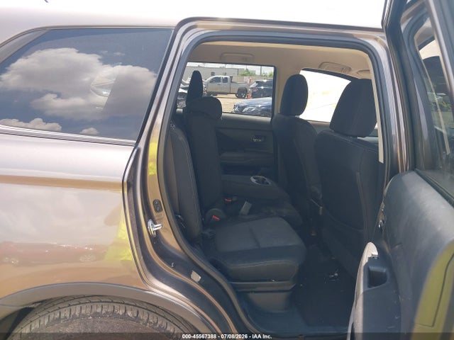 Продажа на аукционе авто 2016 Mitsubishi Outlander Se, vin: JA4AZ3A39GZ012149, номер лота: 45567388