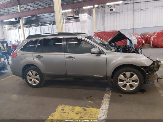 2010 Subaru Outback 2.5i Premium მანქანა იყიდება აუქციონზე, vin: 4S4BRBGC7A3381612, აუქციონის ნომერი: 45567390