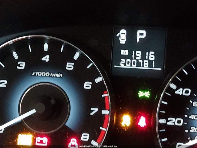 2010 Subaru Outback 2.5i Premium მანქანა იყიდება აუქციონზე, vin: 4S4BRBGC7A3381612, აუქციონის ნომერი: 45567390