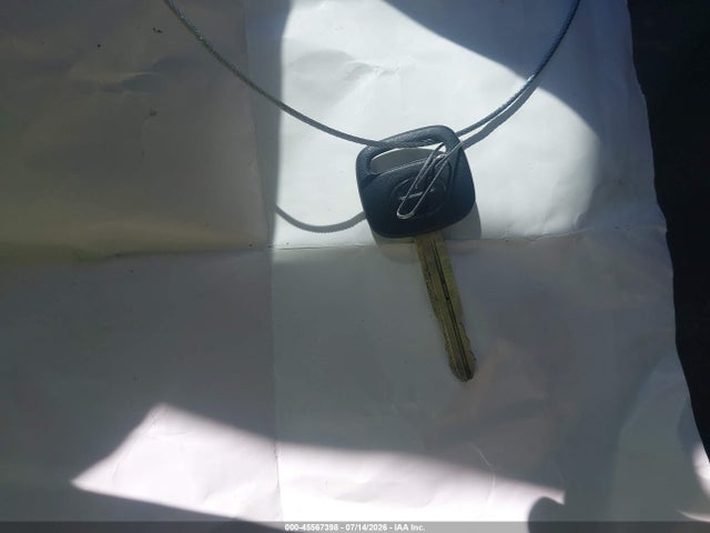Hino 195 2016 JHHSPM2H8GK001598 Image 10