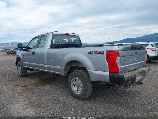 1FT7X2B63NEF13812 Ford F-250 Lariat/xl/xlt