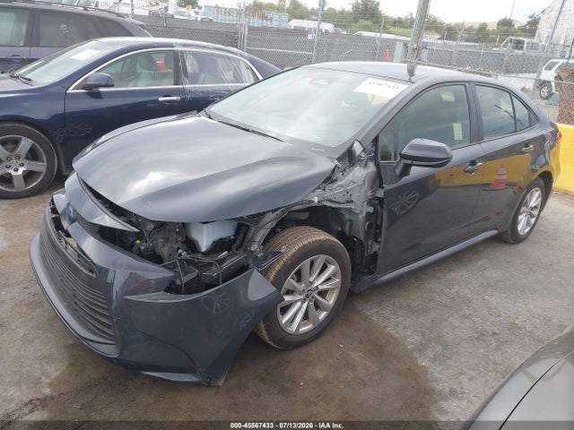 Toyota Corolla Hybrid Le 2025 JTDBCMFE5S3108495 Image 2