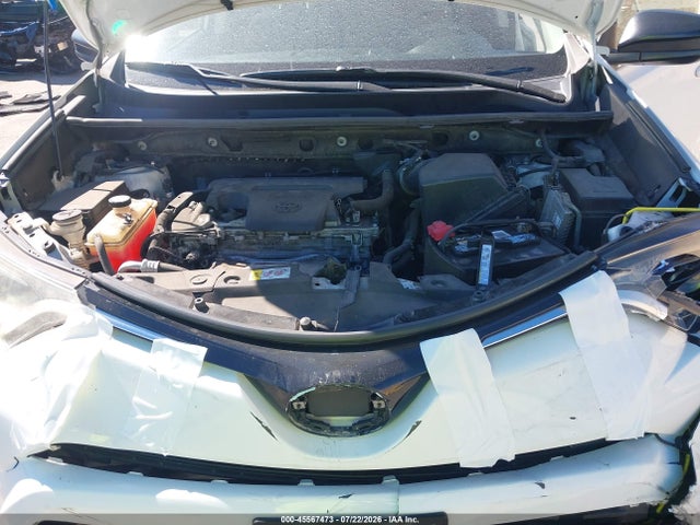 JTMZFREV3JJ150484 Toyota RAV4 LE