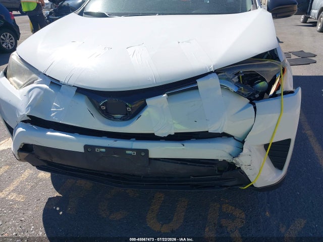 JTMZFREV3JJ150484 Toyota RAV4 LE