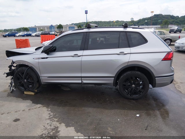 2022 Volkswagen Tiguan 2.0t Se R-line Black მანქანა იყიდება აუქციონზე, vin: 3VVCB7AX3NM158429, აუქციონის ნომერი: 45567483