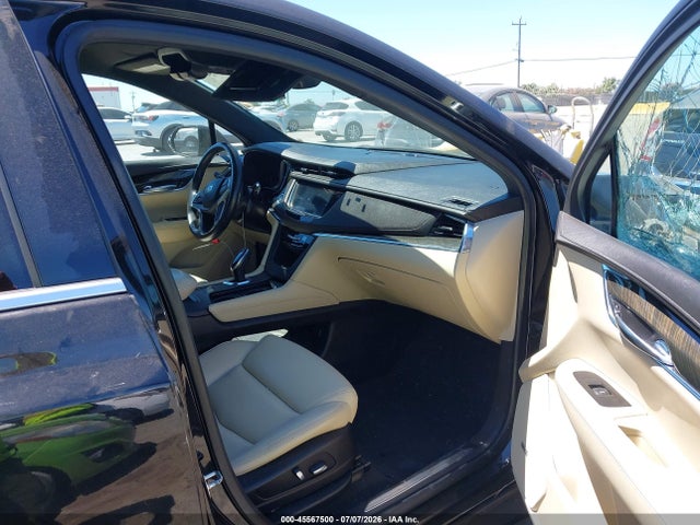 1GYKNARS6HZ299578 Cadillac Xt5 Standard