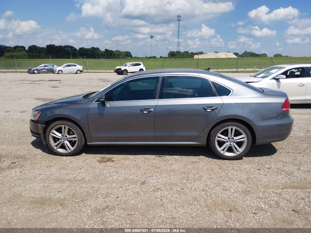 Продаж на аукціоні авто 2015 Volkswagen Passat 2.0l Tdi Se, vin: 1VWBV7A3XFC076423, номер лоту: 45567521
