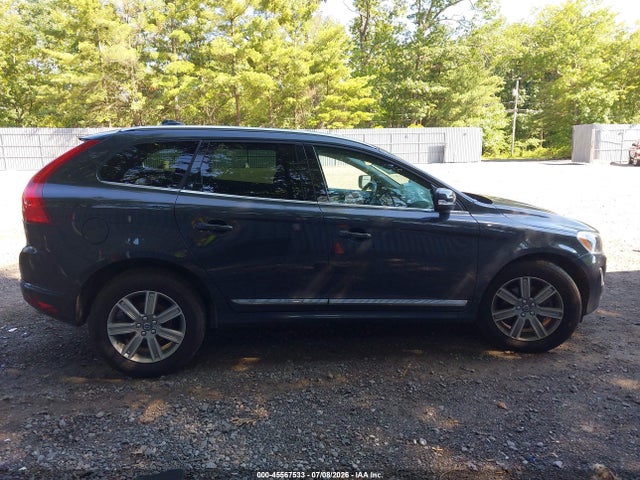 Продажа на аукционе авто 2016 Volvo Xc60 T6 Drive-e, vin: YV449MRK9G2927691, номер лота: 45567533