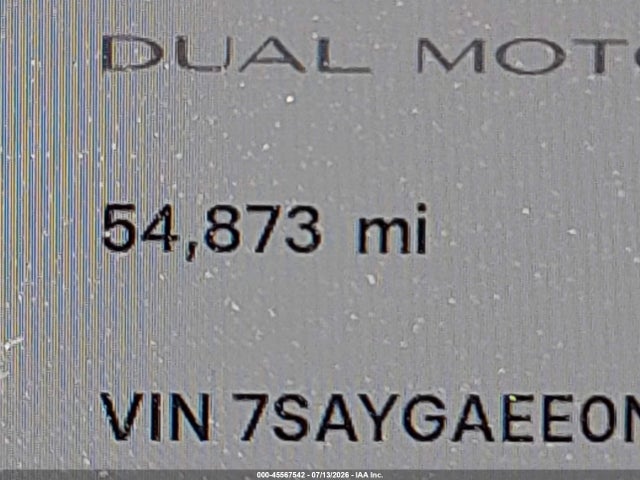 Продажа на аукционе авто 2022 Tesla Model Y Long Range Dual Motor All-wheel Drive, vin: 7SAYGAEE0NF542381, номер лота: 45567542