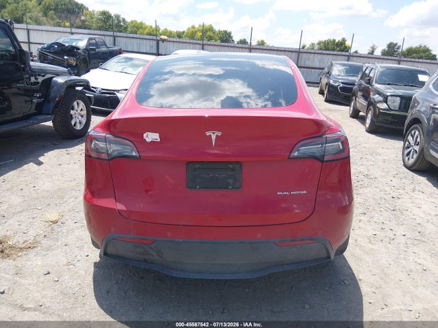 Продажа на аукционе авто 2022 Tesla Model Y Long Range Dual Motor All-wheel Drive, vin: 7SAYGAEE0NF542381, номер лота: 45567542