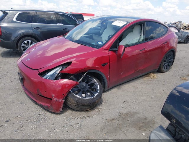 Продажа на аукционе авто 2022 Tesla Model Y Long Range Dual Motor All-wheel Drive, vin: 7SAYGAEE0NF542381, номер лота: 45567542