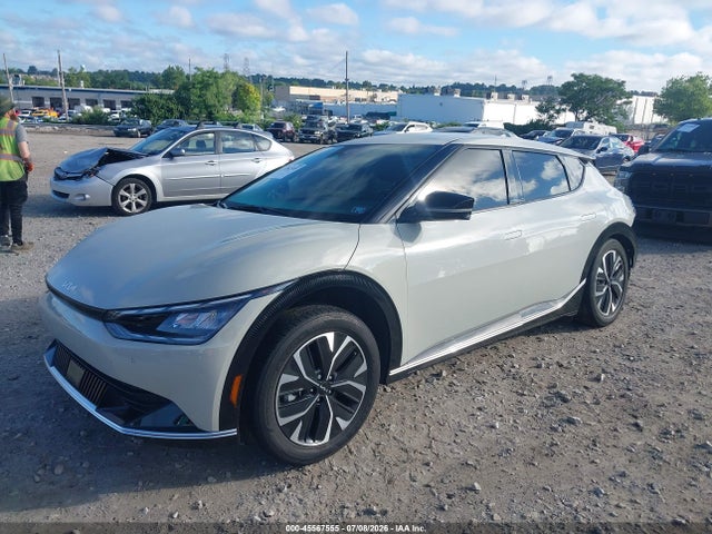 KIA Ev6 Wind 2022 KNDC3DLC3N5087842 Image 2