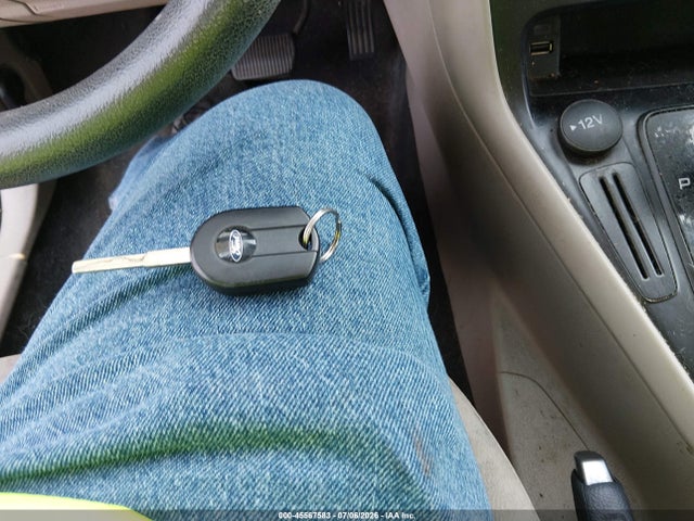 2018 Ford Focus Se მანქანა იყიდება აუქციონზე, vin: 1FADP3F27JL270095, აუქციონის ნომერი: 45567583