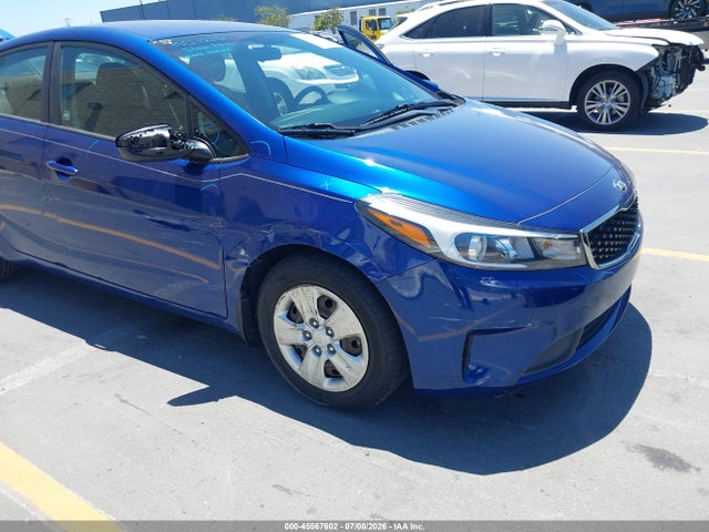 KIA FORTE LX 2017 3KPFK4A73HE006711 Image 6
