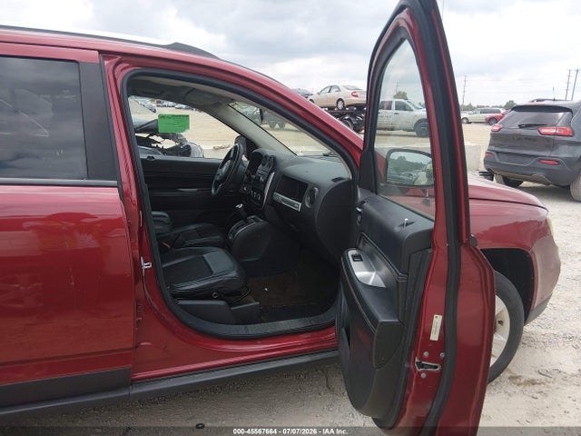 2014 Jeep Compass Latitude მანქანა იყიდება აუქციონზე, vin: 1C4NJCEB8ED559844, აუქციონის ნომერი: 45567664