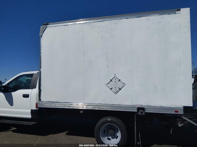Продажа на аукционе авто 2022 Ford F-450 Chassis Xl/xlt, vin: 1FDUF4GN9NED27723, номер лота: 45567669