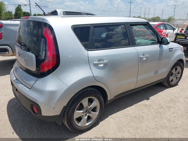 KIA Soul 2017 KNDJN2A23H7471872 Image 4