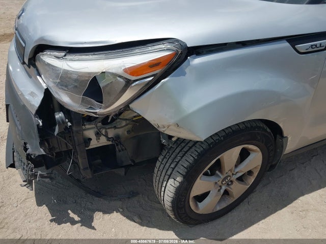 KIA Soul 2017 KNDJN2A23H7471872 Image 6