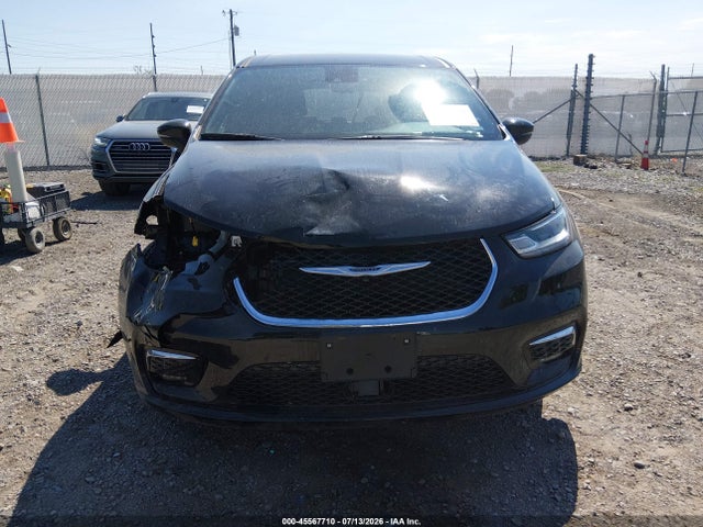 2C4RC1BG8TR263622 Chrysler Pacifica Select