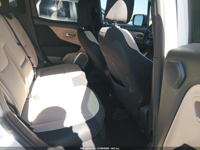 Jeep Renegade Latitude 2015 ZACCJBBT8FPC29817 Image 8