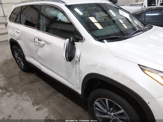 5TDJZRFH4KS611628 Toyota Highlander Xle