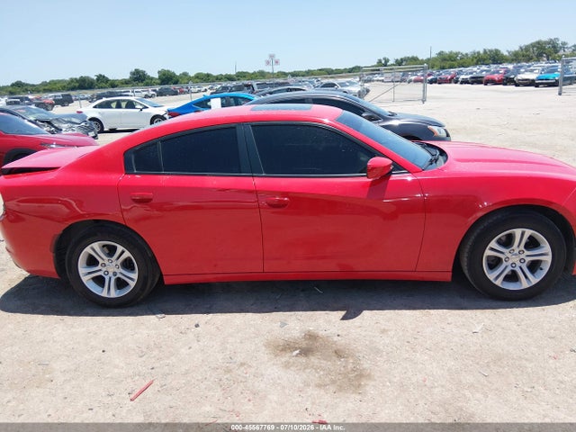 45567769 :رقم المزاد ، 2C3CDXBG6LH215858 vin ، 2020 Dodge Charger Sxt Rwd مزاد بيع