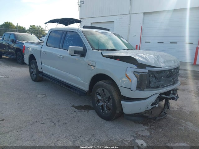 Ford F-150 Lightning Lariat 2023 1FTVW1EV0PWG29375 main image