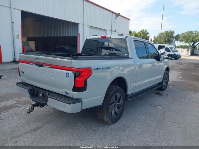 Ford F-150 Lightning Lariat 2023 1FTVW1EV0PWG29375 Image 4