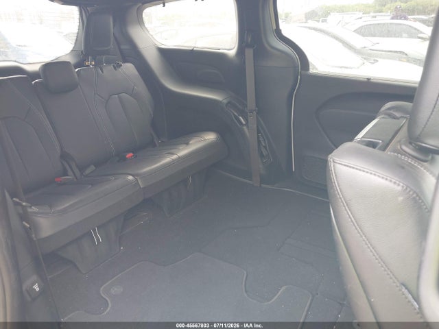 2C4RC1BG8MR589566 Chrysler Pacifica Touring L
