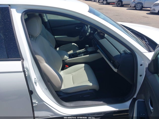 1HGCY2F60SA010099 Honda Accord Hybrid Ex-l