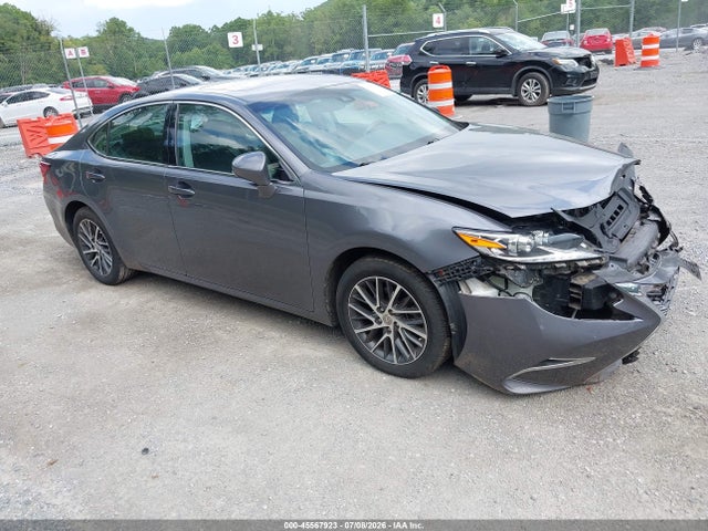 2017 Lexus Es 350 მანქანა იყიდება აუქციონზე, vin: 58ABK1GG5HU061851, აუქციონის ნომერი: 45567923