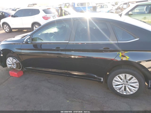3VWC57BU2KM249565 Volkswagen Jetta 1.4t R-line/1.4t S/1.4t Se