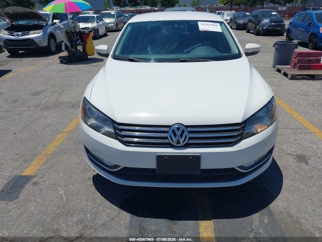 1VWAT7A37FC110156 Volkswagen Passat 1.8t Limited Edition