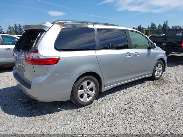 Toyota Sienna Le 8 Passenger 2019 5TDKZ3DC3KS016052 Image 4