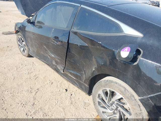 Продажа на аукционе авто 2018 Honda Civic Lx-p, vin: 2HGFC4B08JH308425, номер лота: 45568020