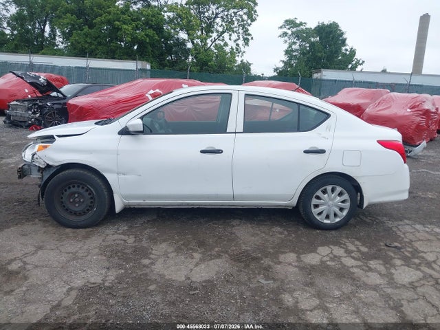 Nissan Versa 1.6 S 2016 3N1CN7AP9GL896172 Image 14