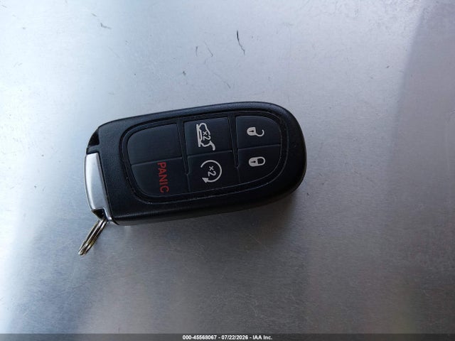 45568067 :رقم المزاد ، 1C4PJLLB7KD273281 vin ، 2019 Jeep Cherokee Latitude Plus Fwd مزاد بيع