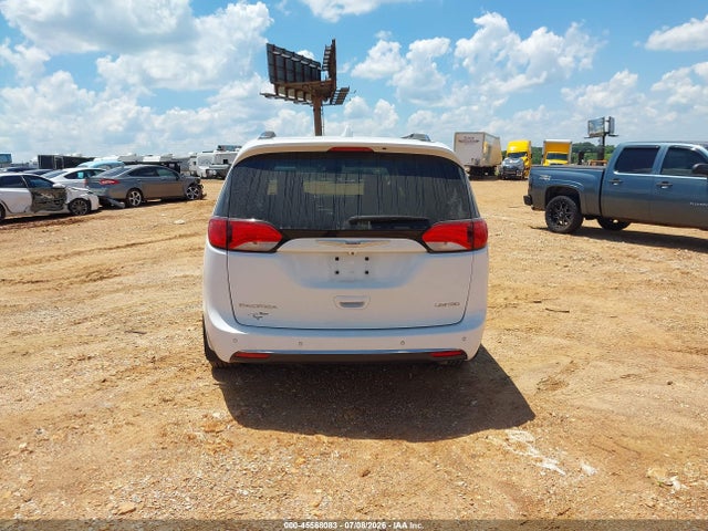 2C4RC1GG2JR331399 Chrysler Pacifica Limited