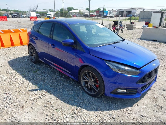2015 1FADP3L96FL229000 main image