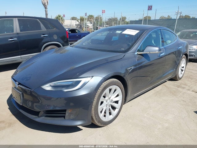 Tesla Model S 60/70/75/85 2016 5YJSA1E19GF151329 Image 2