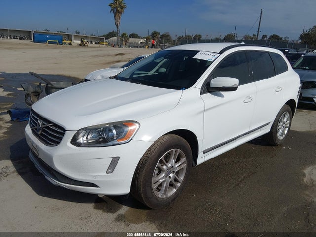 Volvo Xc60 T5 Drive-e 2016 YV440MDJ3G2842404 Image 2
