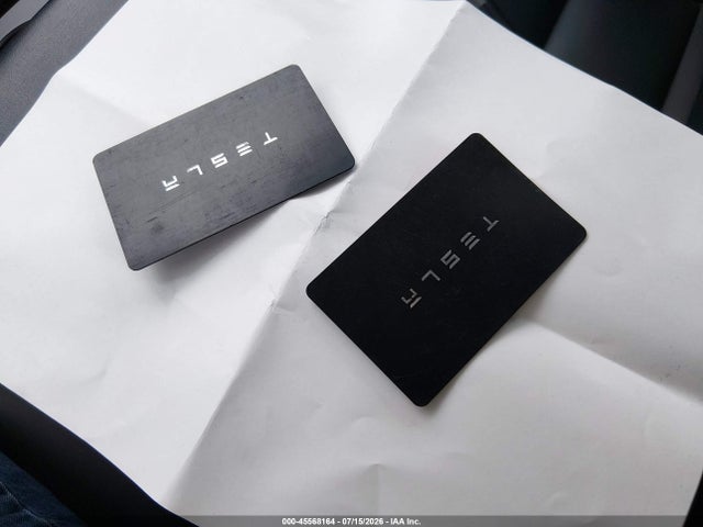 45568164 :رقم المزاد ، 5YJ3E1EA1MF872989 vin ، 2021 Tesla Model 3 Standard Range Plus Rear-wheel Drive مزاد بيع