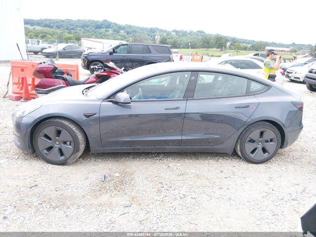 45568164 :رقم المزاد ، 5YJ3E1EA1MF872989 vin ، 2021 Tesla Model 3 Standard Range Plus Rear-wheel Drive مزاد بيع